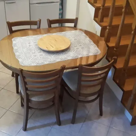 Сasa de vacaciones Cukarin Vacation House