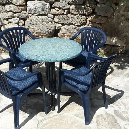 Сasa de vacaciones Cukarin Vacation House *