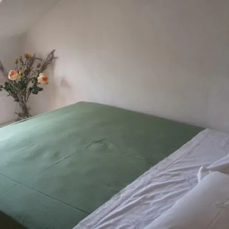 Cukarin Vacation House